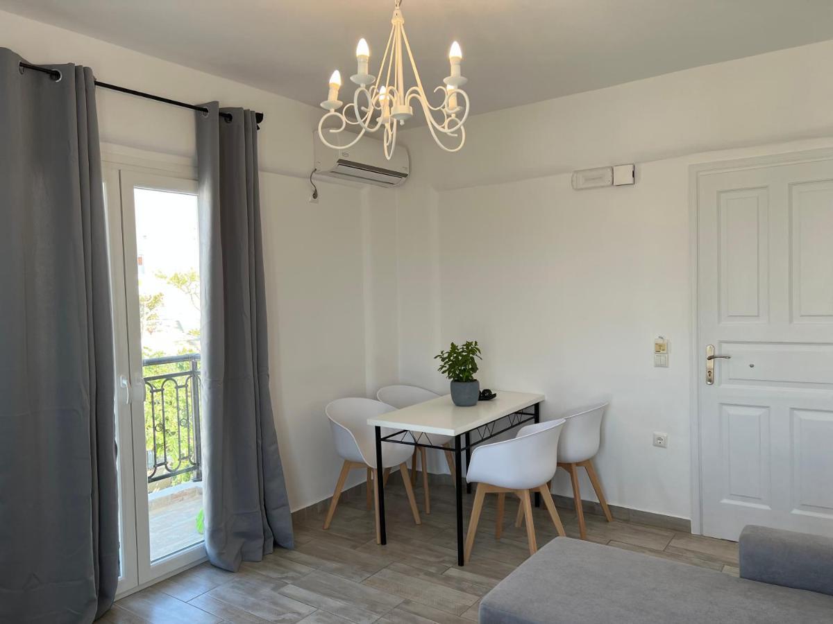 Filia Suite-Apartment Agia Anna  Exterior photo